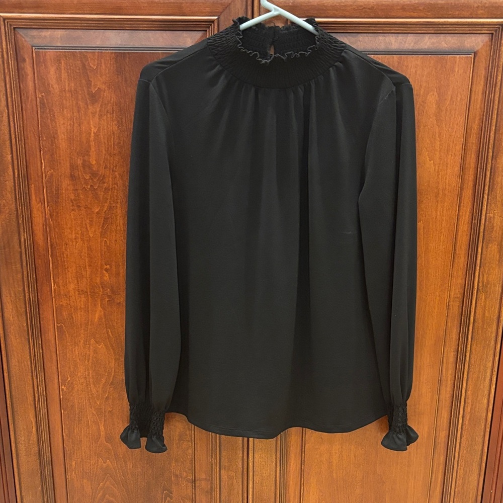 Adrianna Papell Black Ruffle Blouse